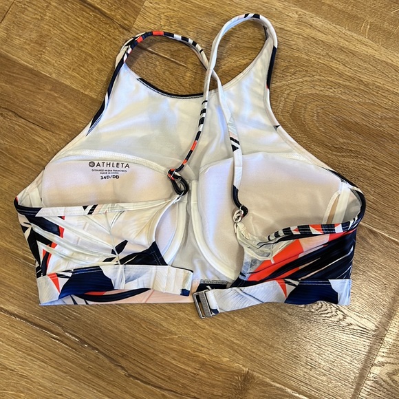 Athleta High Neck Bikini Top in a Print Size 34 D/DD - Picture 2 of 7
